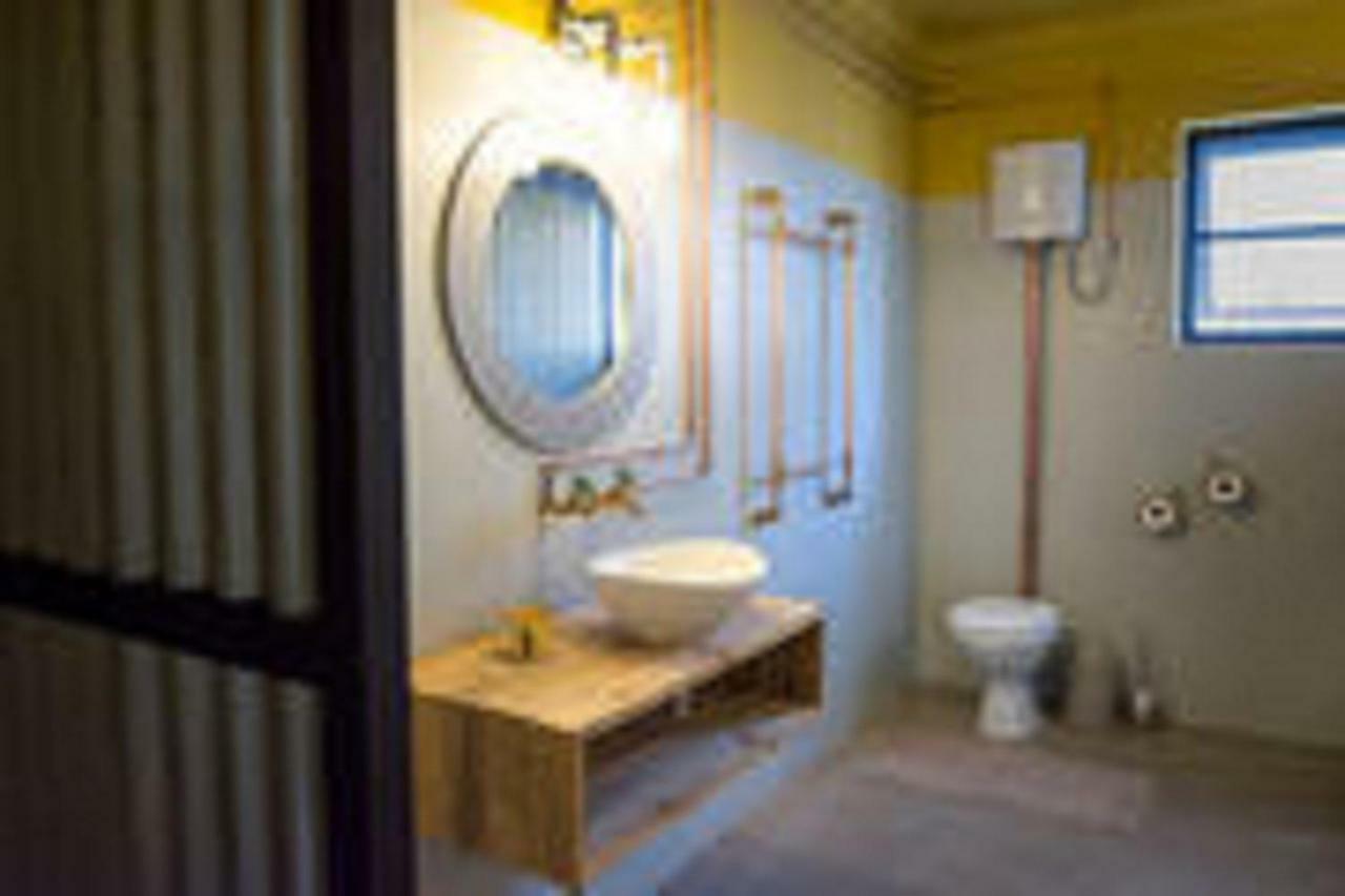 Sesfontein Guesthouse Bagian luar foto